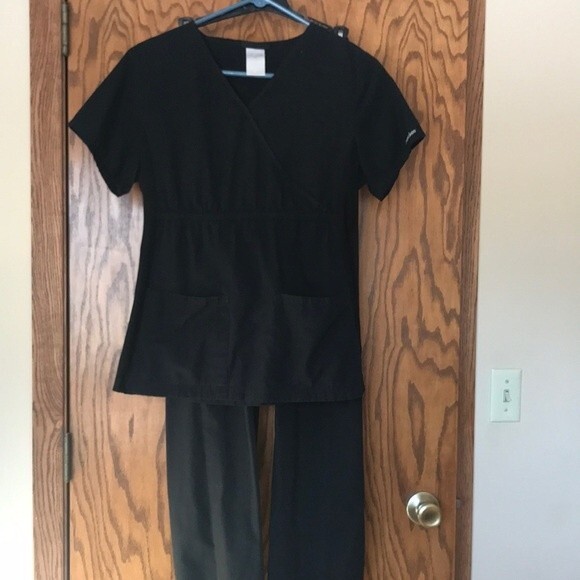 Cherokee Scrubs Top and Pants Size Small Nursing Uniform - Picture 1 of 5